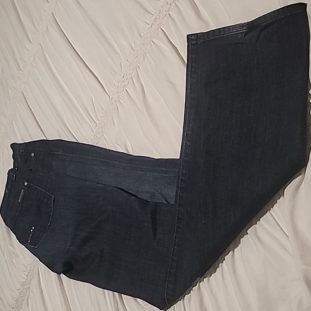 Pre-Owned 7 For All Mankind Junior Women's  Jeans - Classic and Trendy-Size 26 - Picture 2 of 11